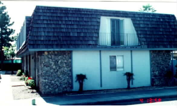 Building Photo - 14227 Doolittle Dr