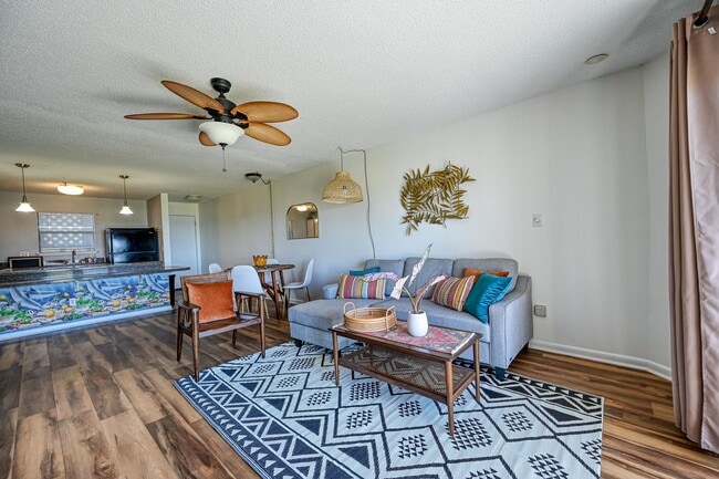 Building Photo - FURNISHED OFF-SEASON OCEANFRONT MONTHLY RENTAL