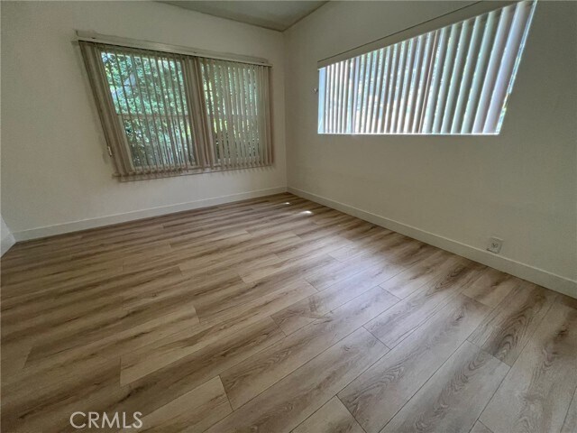 Foto del edificio - 8308 Garibaldi Ave