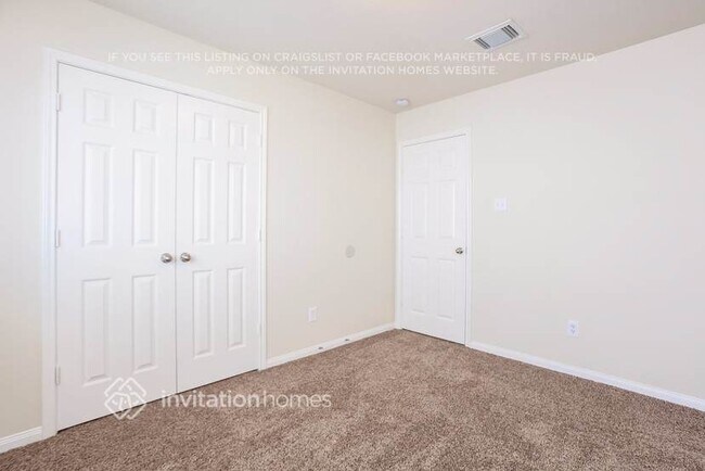 Foto del edificio - 2023 Kashmere Spring Ln