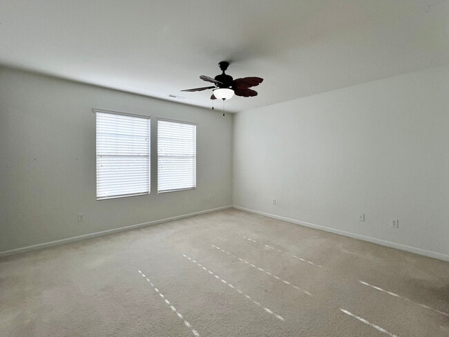 Building Photo - 9938 Sweet Basil Dr