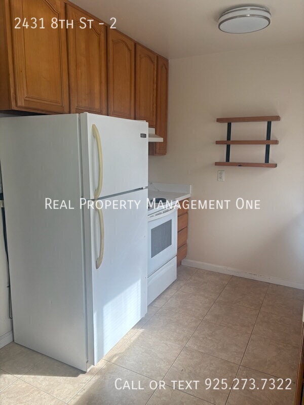 Foto del edificio - 2431 8th St-2