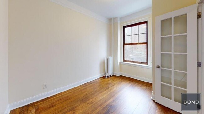 Building Photo - 2 bedroom in NEW YORK NY 10014