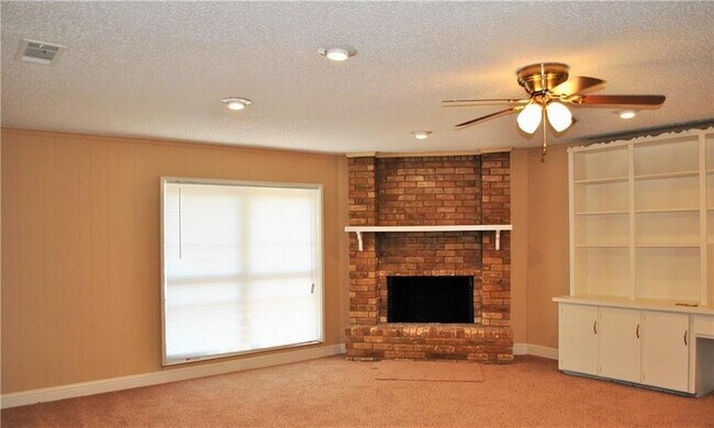 Building Photo - 13426 Onyx Ln