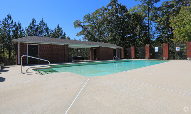 Building Photo - Carson Landing Apartments