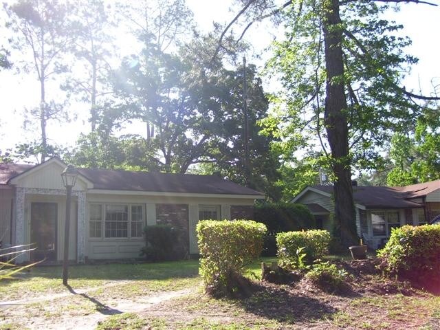 Building Photo - 124 Paradise Dr