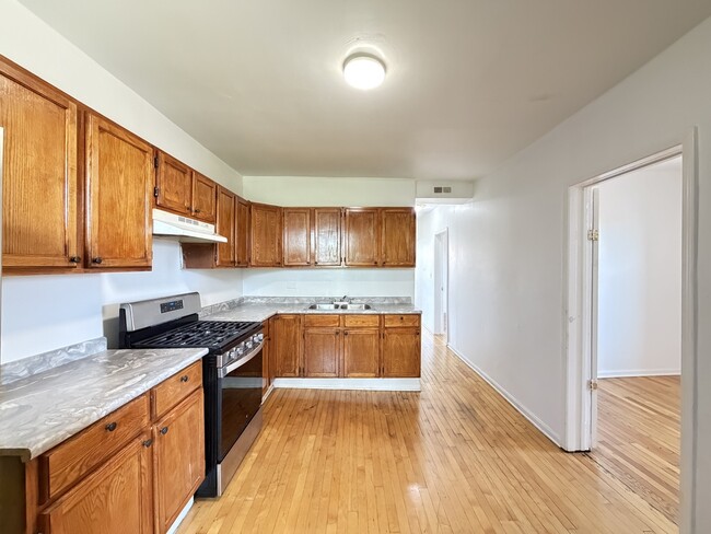 Building Photo - 4251 W Haddon Ave