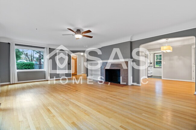 Building Photo - 11800 SW Butner Rd