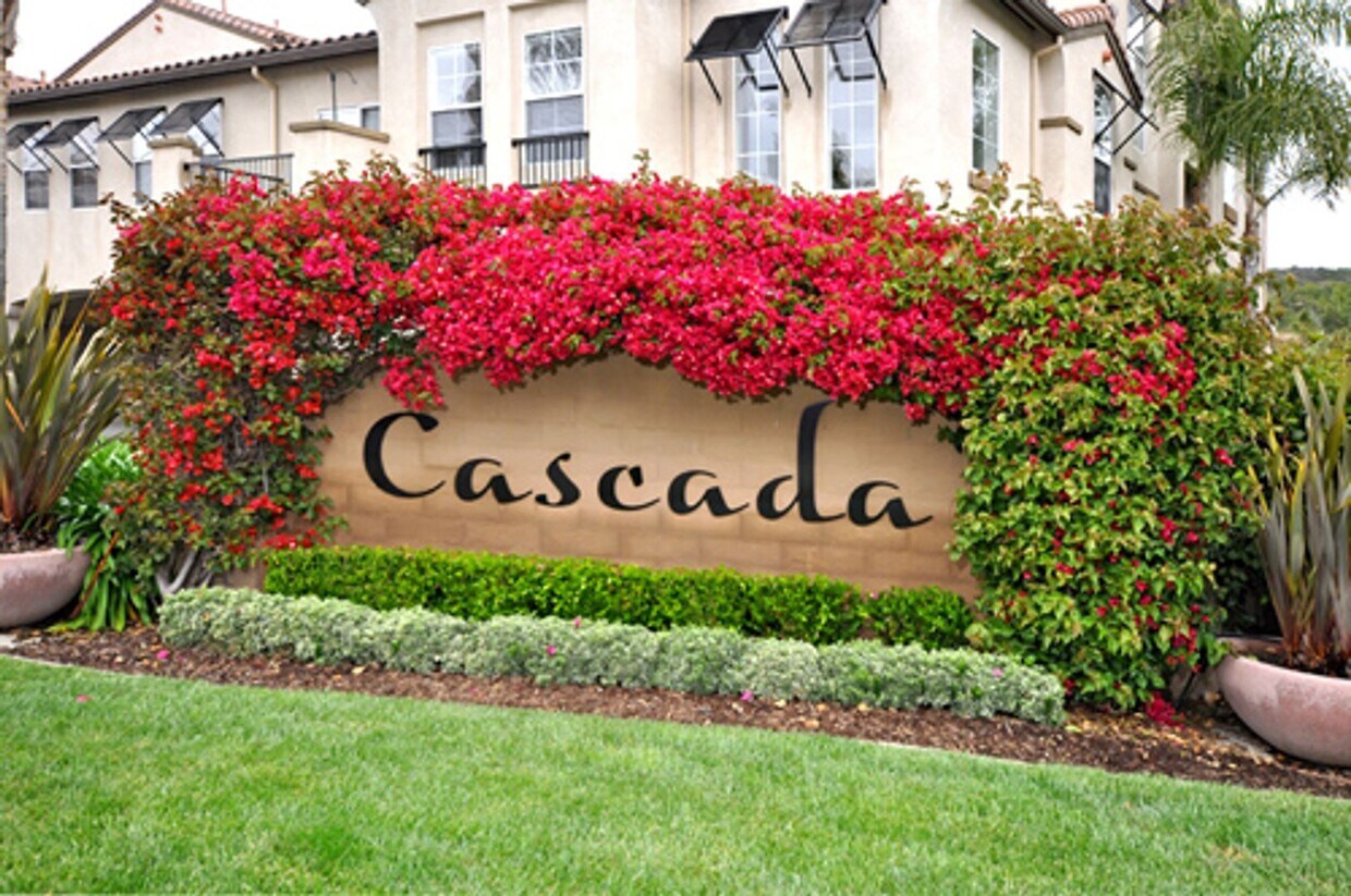 Primary Photo - Beautiful Townhome in the Cascada Communit...