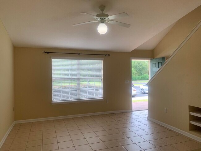 Building Photo - 4434 Gearhart Rd