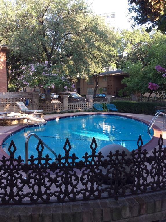 6137 Bandera Ave, Dallas, TX 75225 Condo for Rent in Dallas, TX