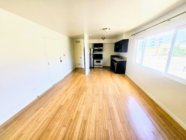 Foto del edificio - 843 S Ardmore Ave