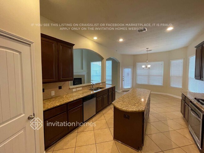 Building Photo - 30706 Legends Ridge Dr