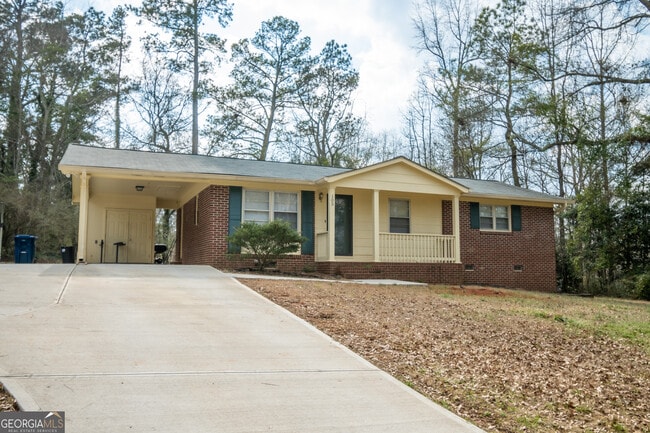 Building Photo - 105 Cedar Dr