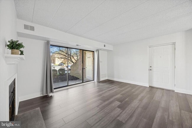 Foto del edificio - 40 Le Forge Ct