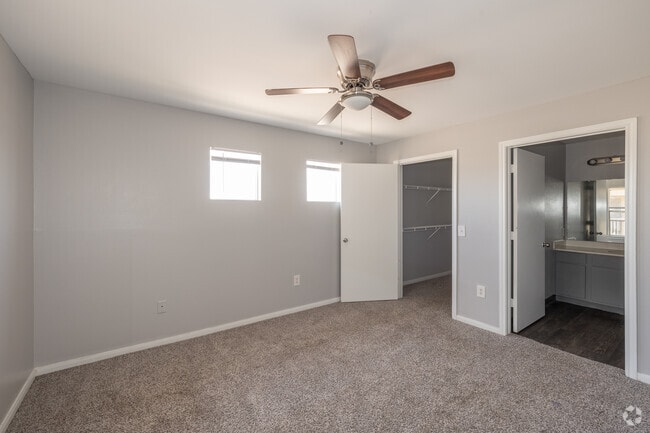 2BR, 2BA First Bedroom - zLa Estancia Apartments