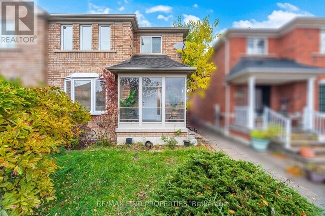 Photo du bâtiment - 5903 Shelford Terrace