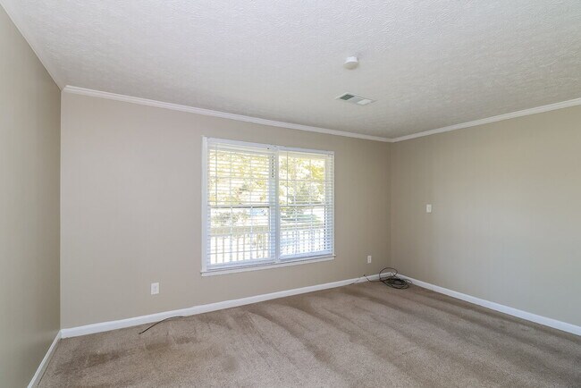 Foto del edificio - 1622 Blackwell Rd