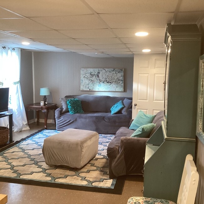 Foto del edificio - 1870 72nd St SW