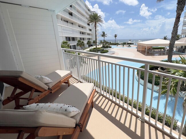 Foto del edificio - 3546 S Ocean Blvd