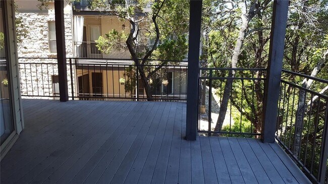 Foto del edificio - 6000-5 Shepherd Mountain Cove