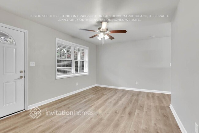 Foto del edificio - 2182 Chestnut Log Loop