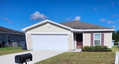 Building Photo - 1377 N Platte Ct