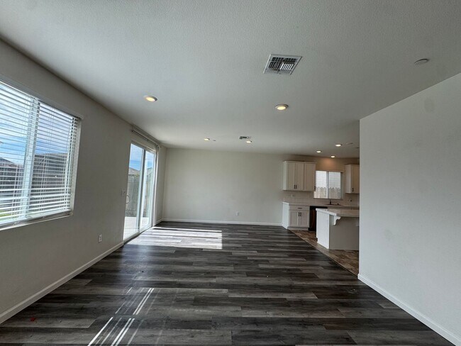 Foto del edificio - 3602 Hawks Peak Dr