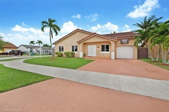 Building Photo - 17188 SW 144th Pl