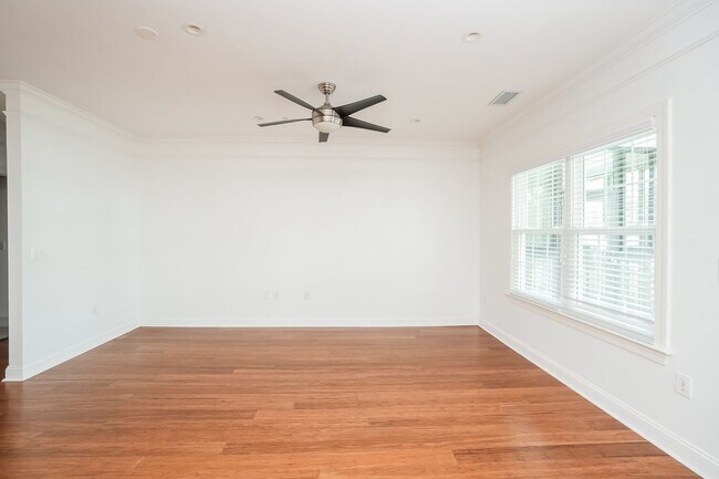 Foto del edificio - Beautiful 2BR/2BA Home in Charleston SC, Available Now!