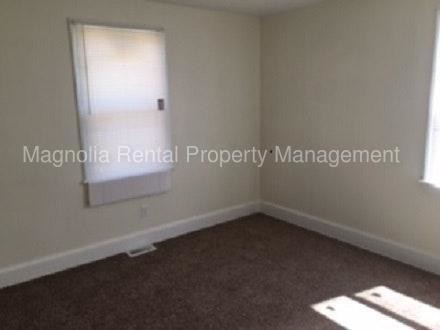 Building Photo - Nice home near Westside Spartanburg