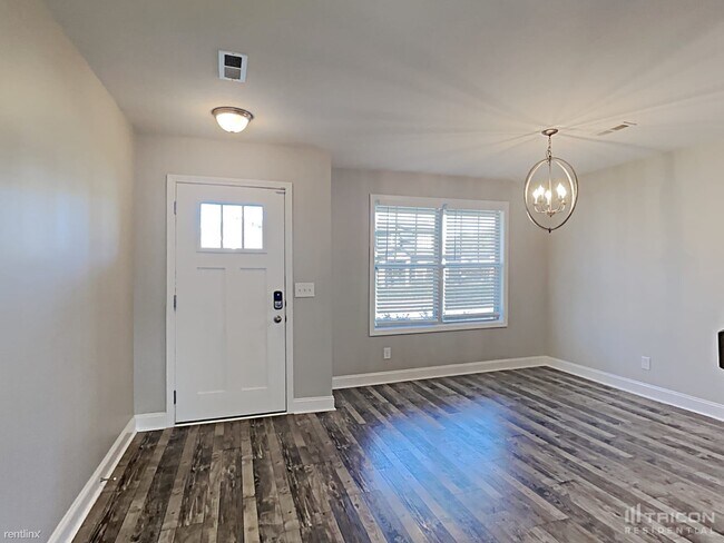Foto del edificio - 1162 Eagle's Bluff Dr