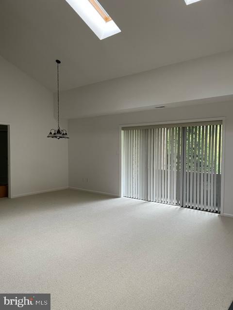 Building Photo - 709 Mountainview Dr