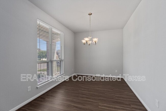 Building Photo - 17300 Antioch Ave