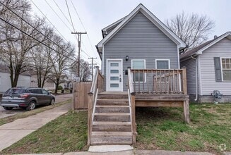 Building Photo - 2901 S 5th St