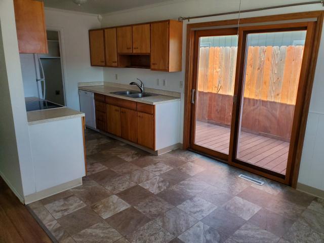 Building Photo - 2 bedroom in Billings MT 59102