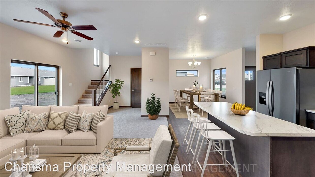 3 br, 2.5 bath House - 225 E Ivy Road - 2... - 3 br, 2.5 bath House - 225 E Ivy Road  - 2...