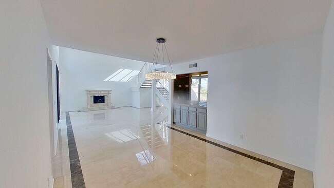 Foto del edificio - **Move-In Special!!** One-of-a-kind 3 Bedr...