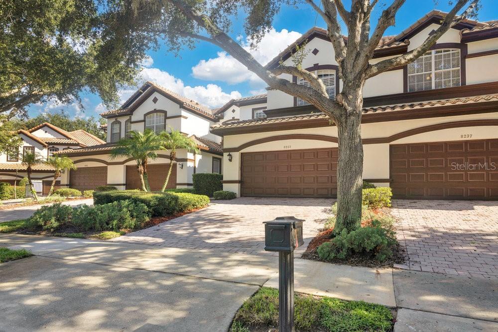 Foto principal - 8233 Tivoli Dr