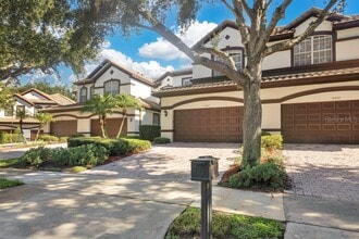 Building Photo - 8233 Tivoli Dr