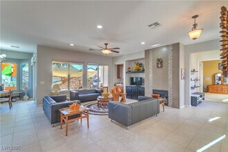Building Photo - 2611 Savannah Springs Ave