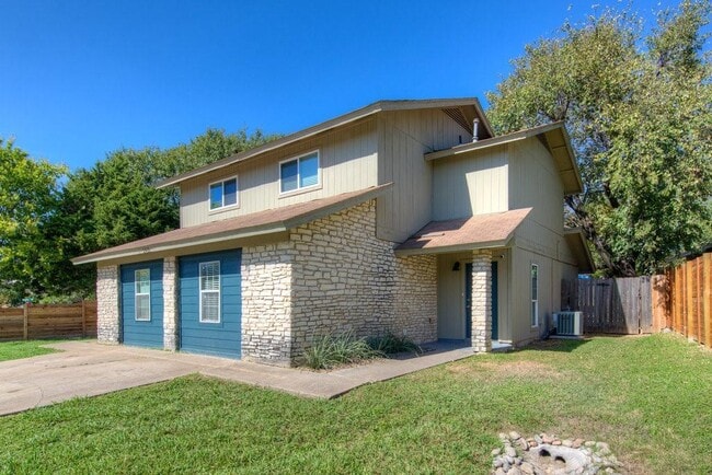 Foto del edificio - 2418 Burleson Ct