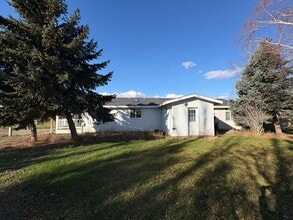 Building Photo - 8502 WA-283