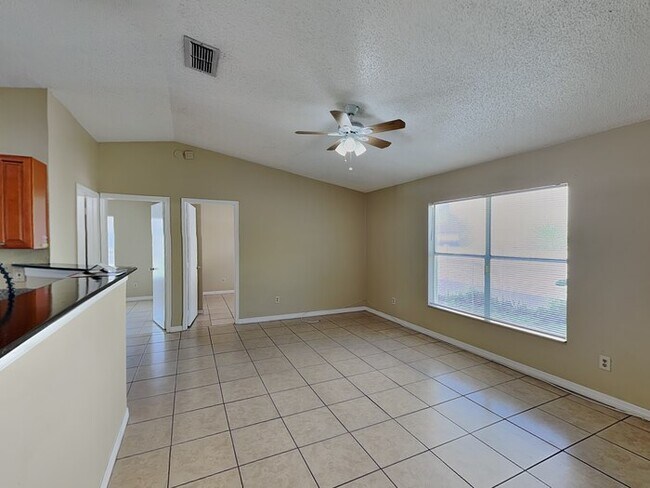 Foto del edificio - 12 Herring Ct