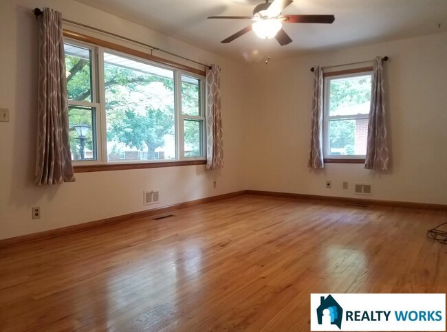 Foto del edificio - Lovely 4 Bed House!