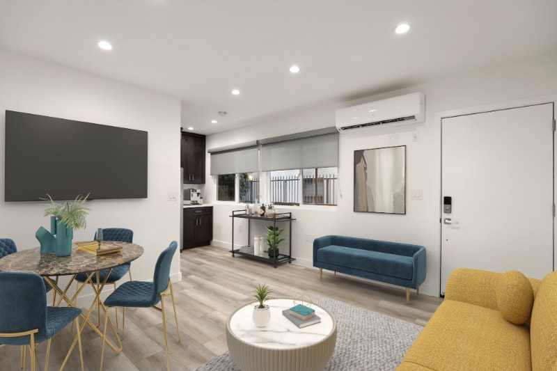 Primary Photo - 410 Lucas Ave