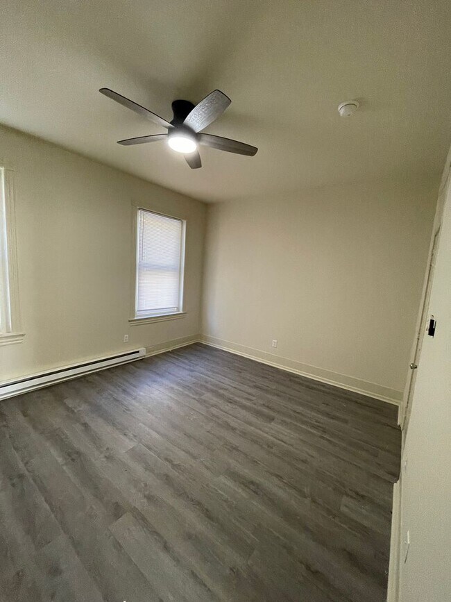 Photo - 5122 Arch St Apartment