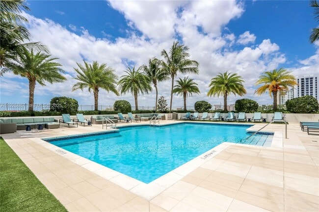 Foto del edificio - 3000 Coral Wy