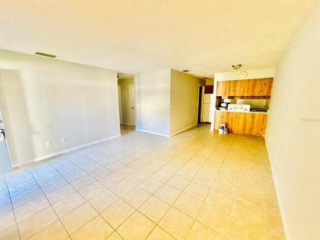Foto del edificio - 5131 SE 29th St