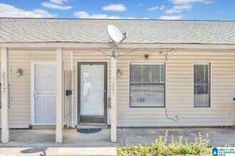 Building Photo - 2111 Pentland Dr
